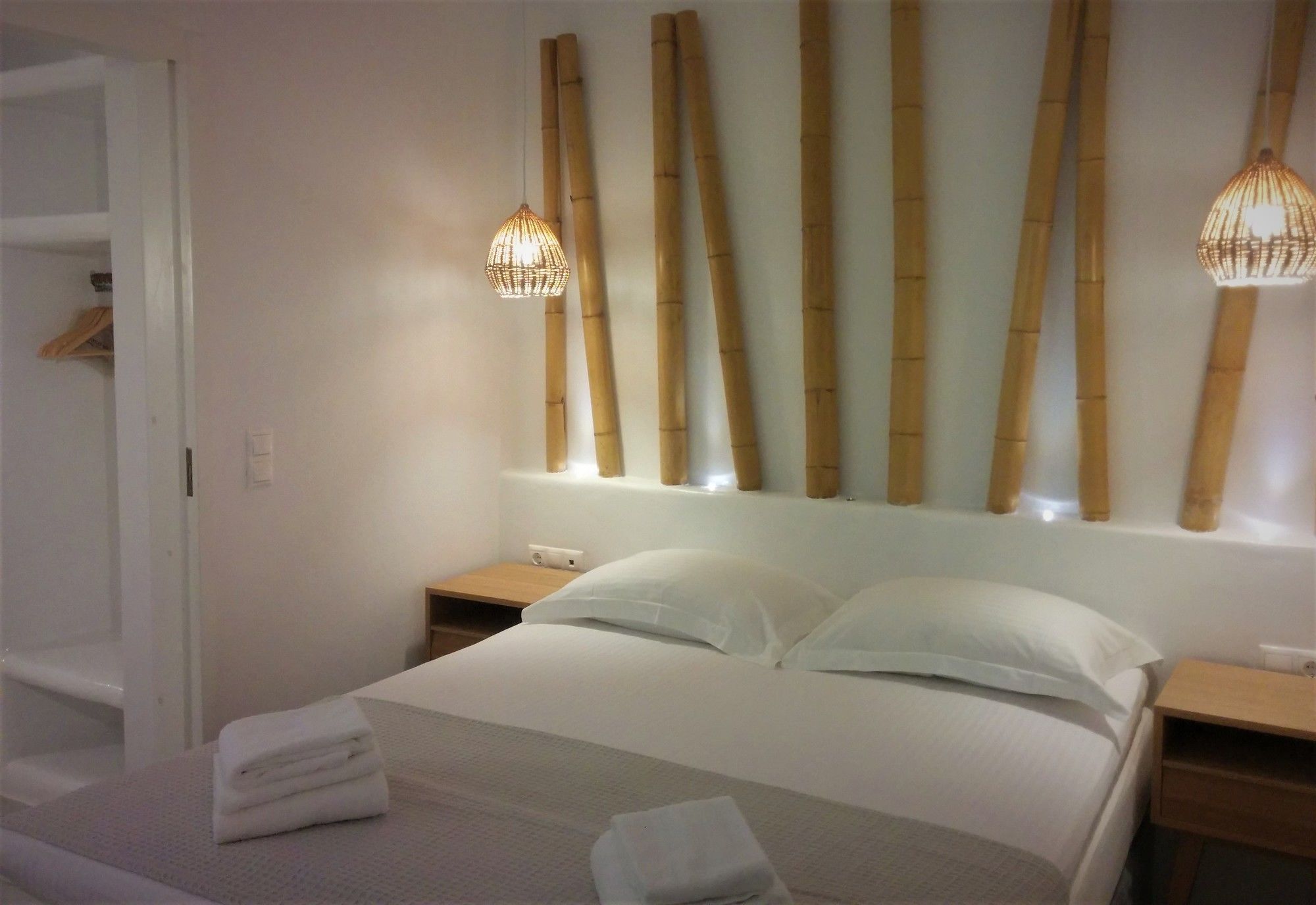 Apartahotel Dolphin Kastraki 3*